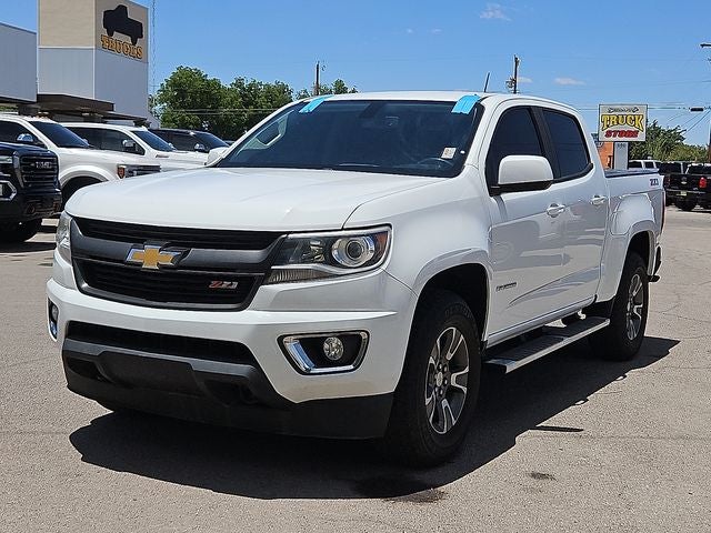 2018 Chevrolet Colorado Z71 in Summit White — front three-quarter view