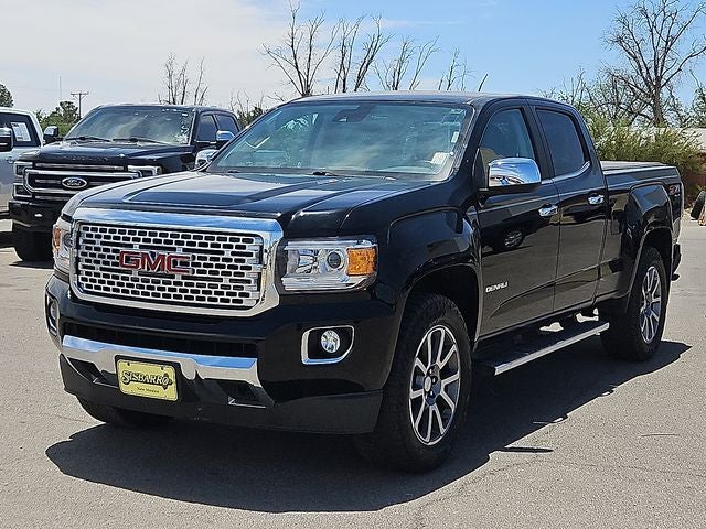 2019 GMC Canyon Denali in Onyx Black — front three-quarter view